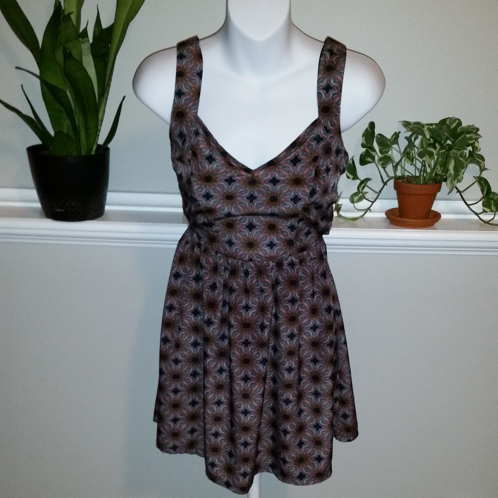 Runway story patterned minidress